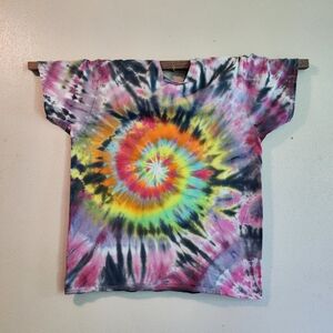 Rainbow Unisexy  Spiral Tie Dye Tee!